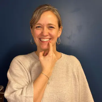 Porträtfoto von Carolin Strewginski